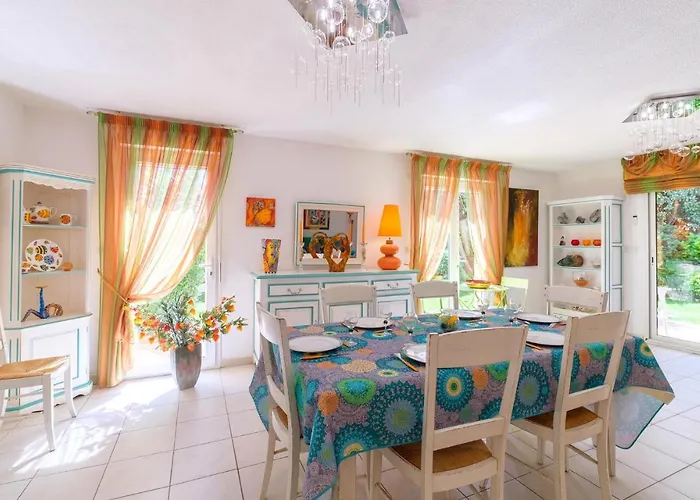 Domaine Valescia Apartment *